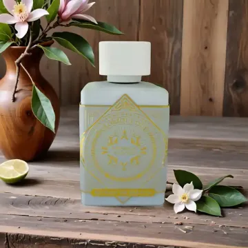 French Avenue Glorious Oud Royal Blanc Muestra